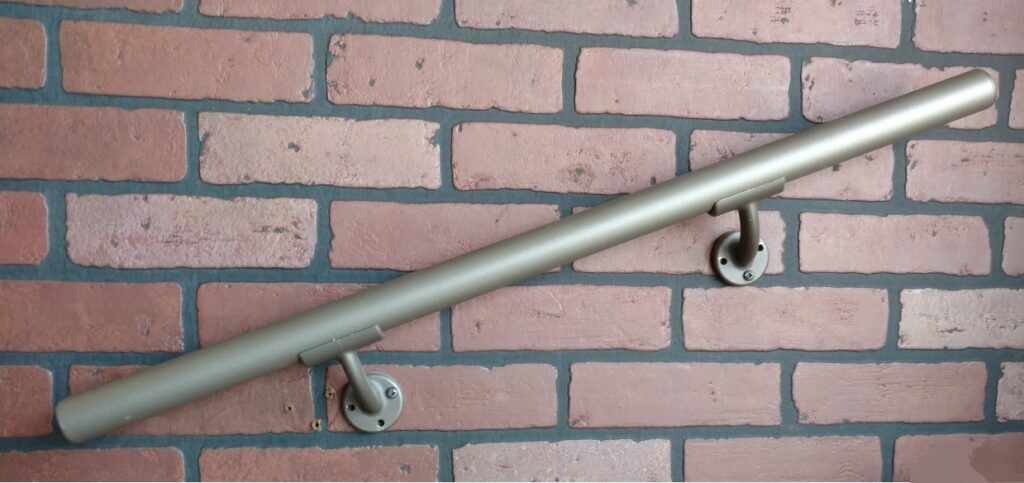 Aluminum Handrail Direct CHRwall2